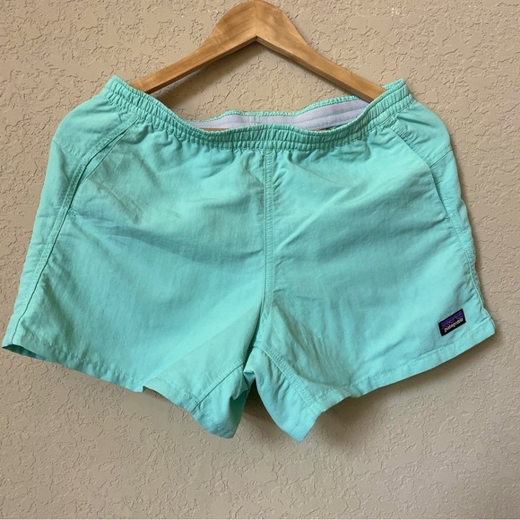 Patagonia Mens Baggies Shorts Mint Green Size Small 4” - Picture 1 of 7